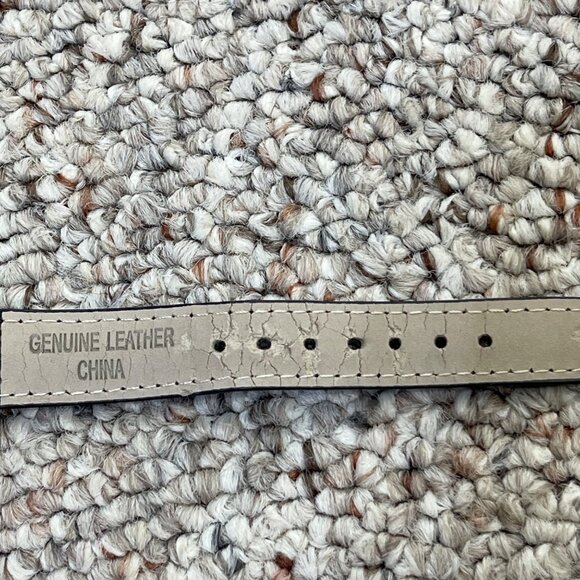 Men's Disneyland Mickey Mouse Watch Limited Edition Leather Black 1.25" - Picture 3 of 5